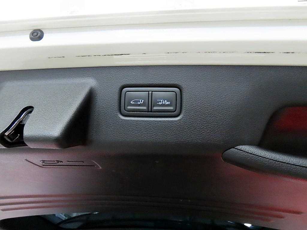 HYUNDAI Staria 2024 Blanco - Importación desde Corea - HF Imports Iquique - Foto 15