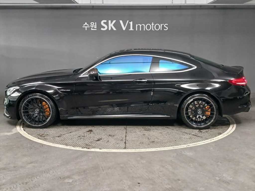 Mercedes Benz C Class - Vista 4