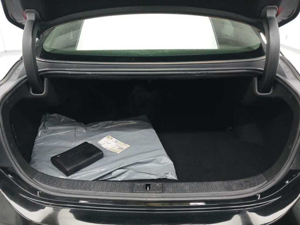 KIA K9 2014 Negro - Importación desde Corea - HF Imports Iquique - Foto 14