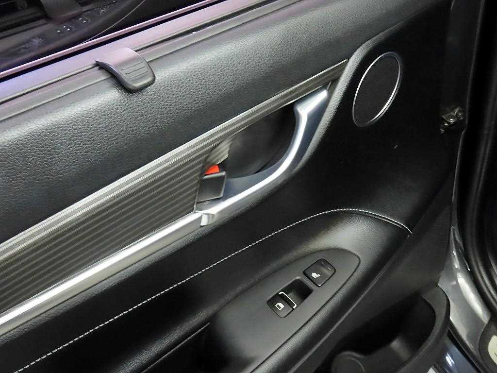 HYUNDAI Grandeur 2017 Gris - Importación desde Corea - HF Imports Iquique - Foto 17