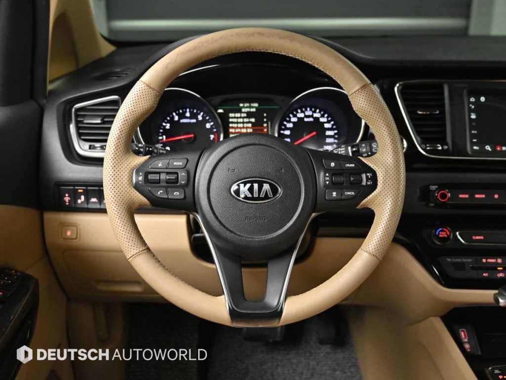 KIA Carnival 2019 Blanco - Importación desde Corea - HF Imports Iquique - Foto 13