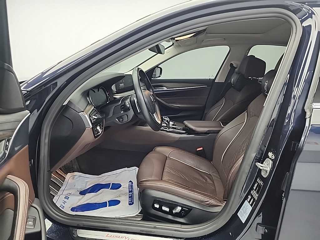 BMW 5 Series - Vista 11