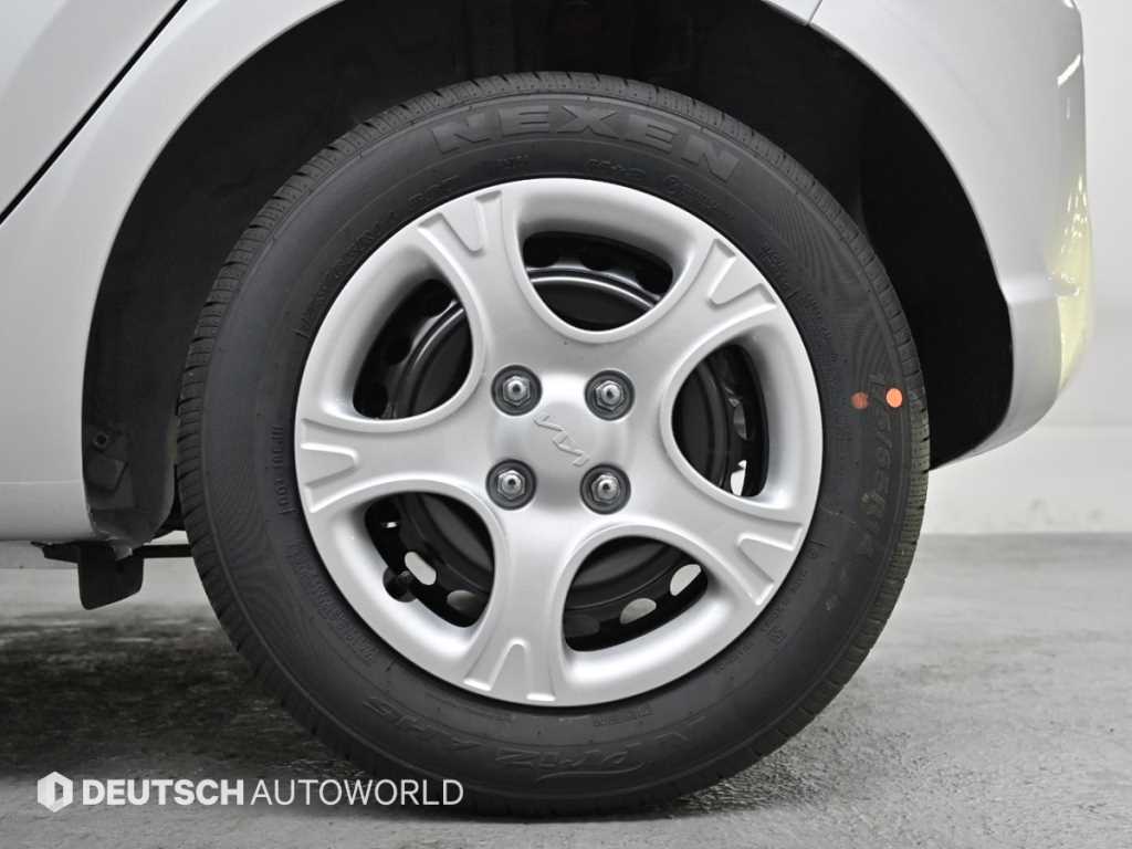 KIA Morning - Vista 5