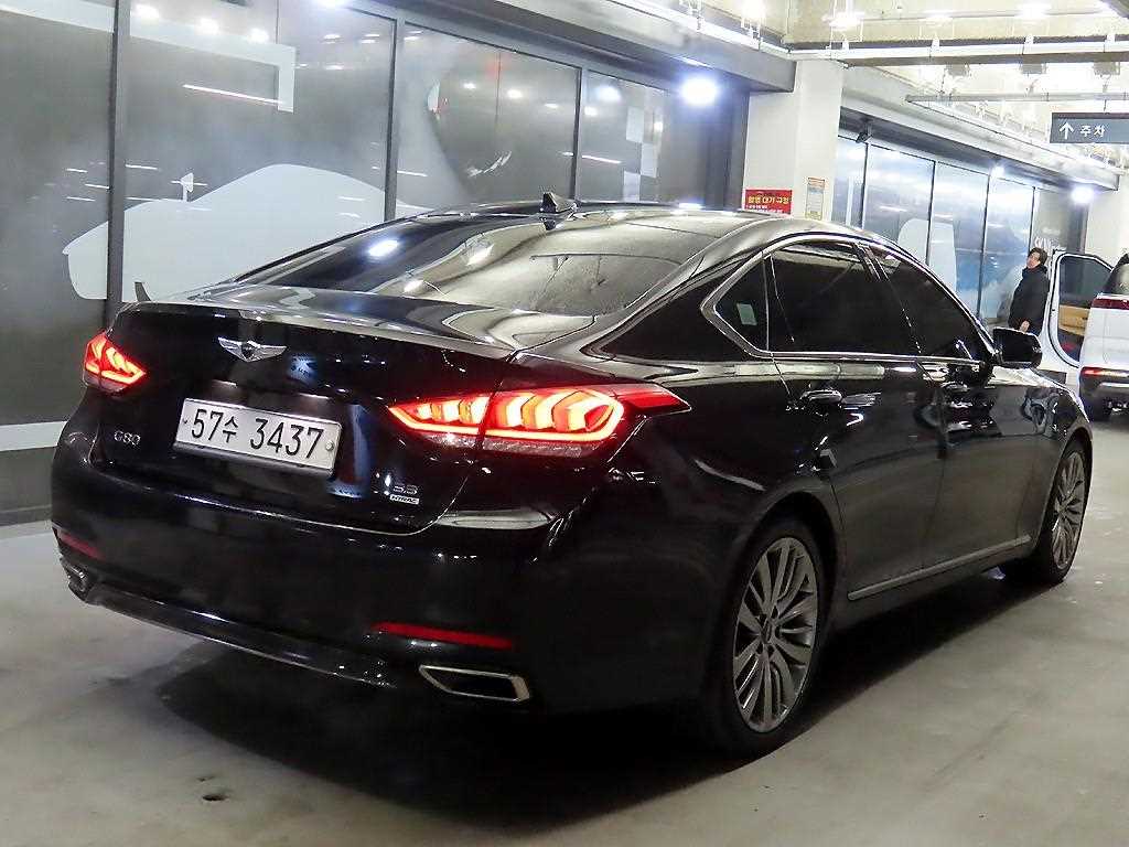 Genesis G80 - Vista 4