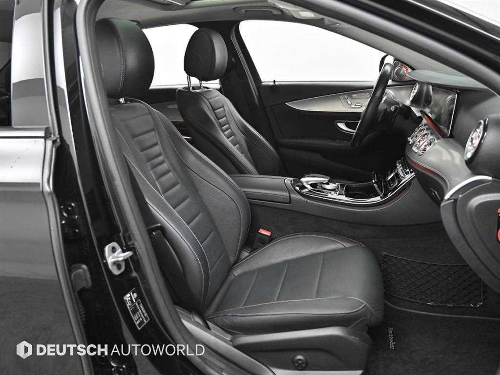 Mercedes Benz E class - Vista 10