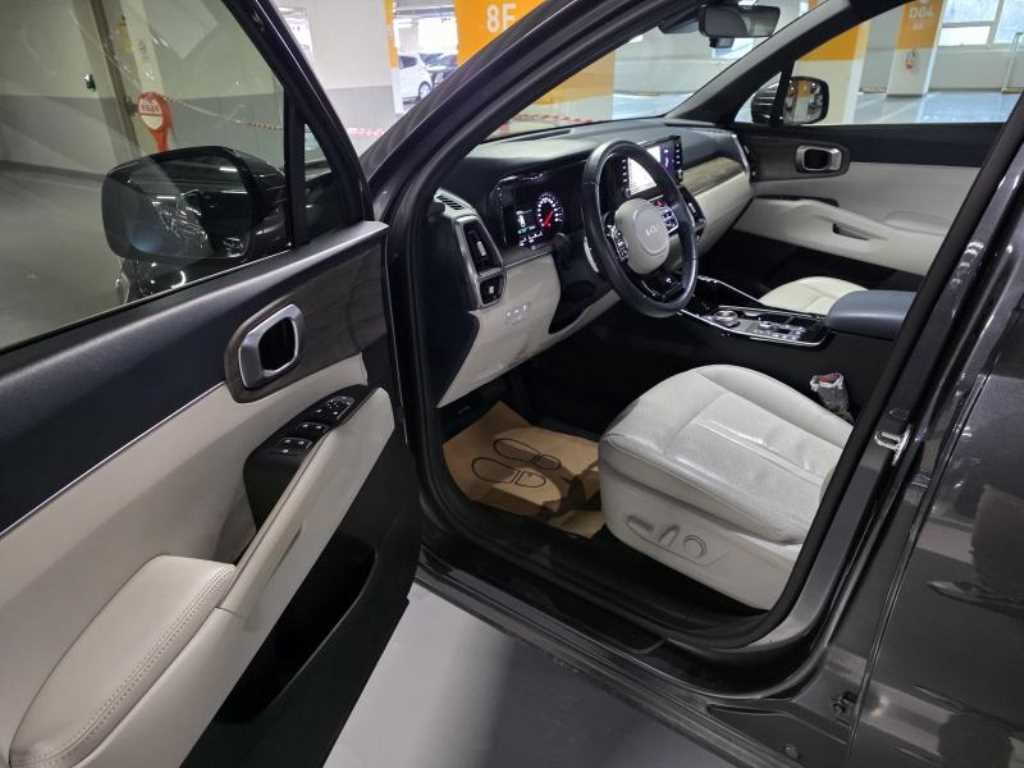 KIA Sorento - Vista 6