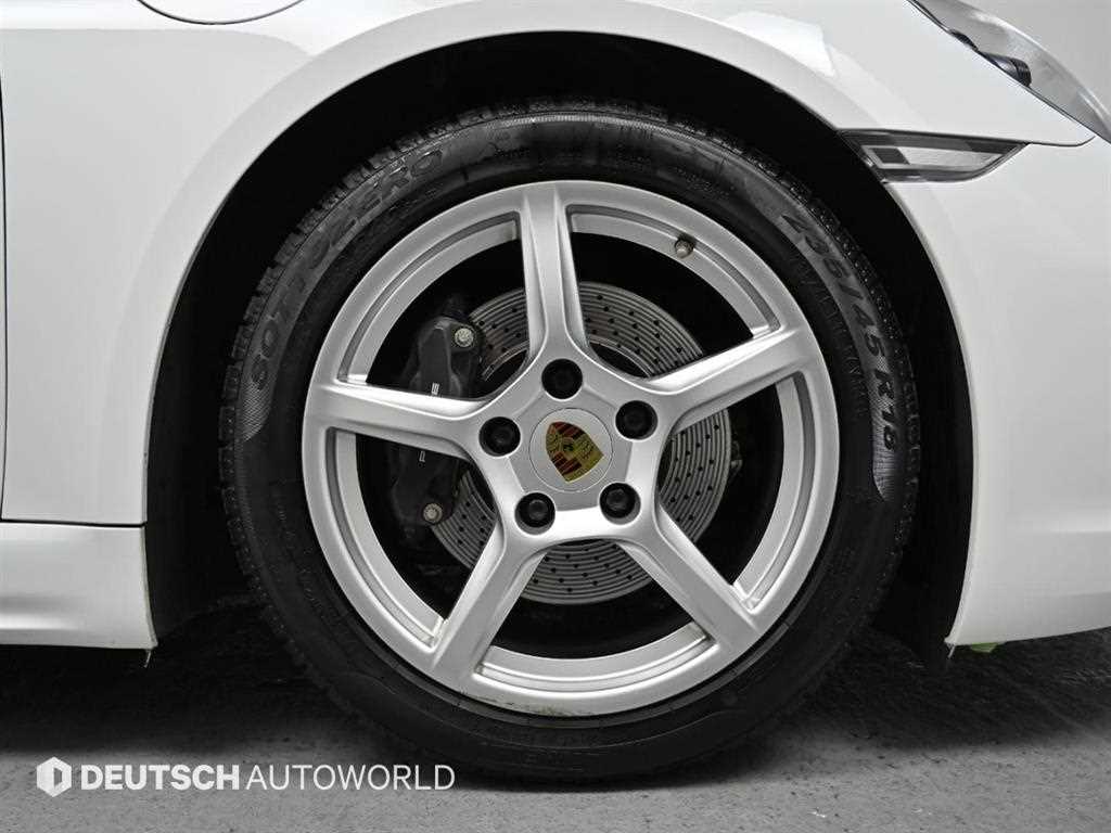 Porsche 718 - Vista 5