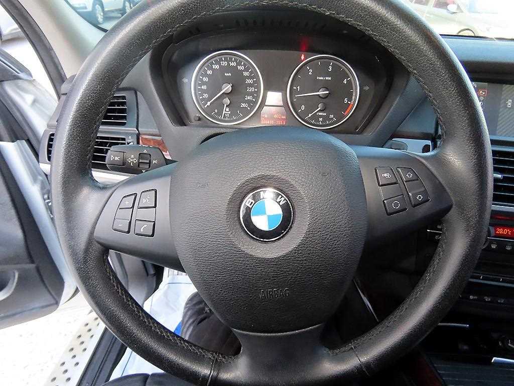 BMW X5 - Vista 8
