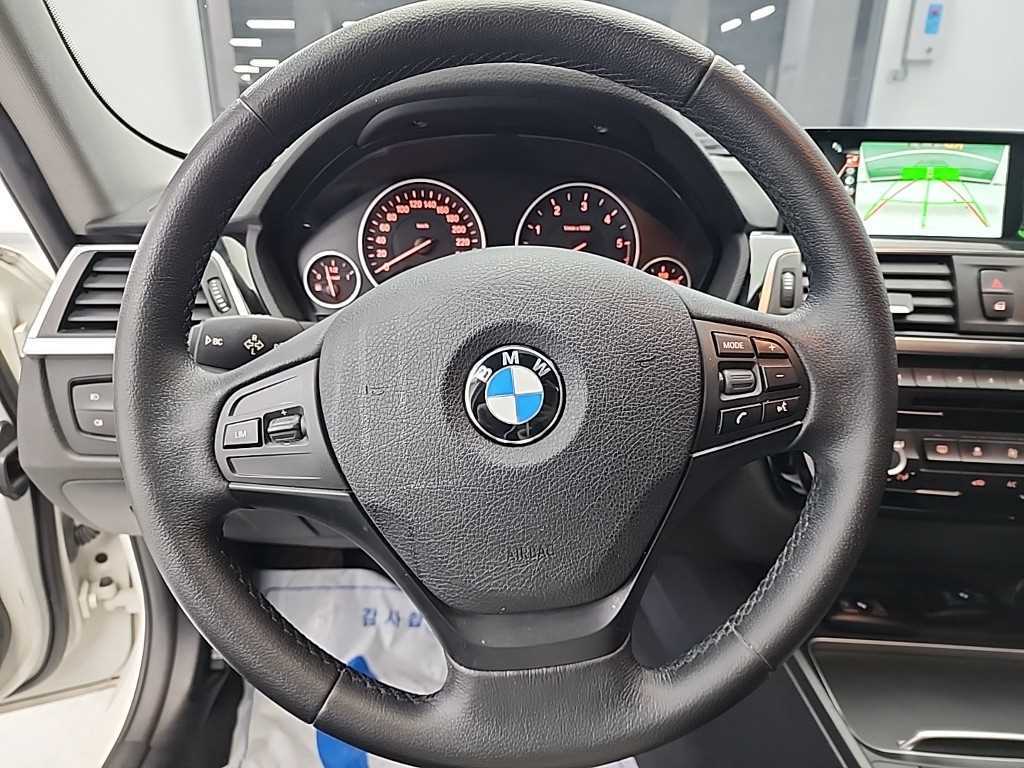 BMW 3 series - Vista 9