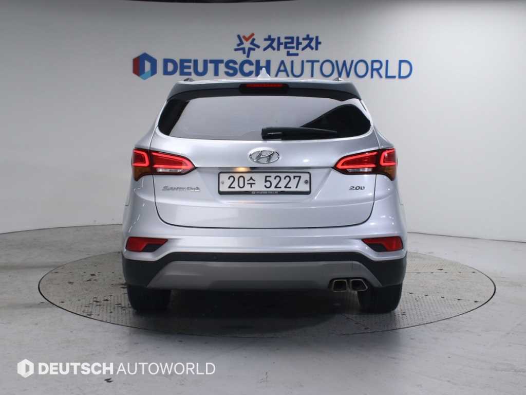 HYUNDAI Santa Fe - Vista 4