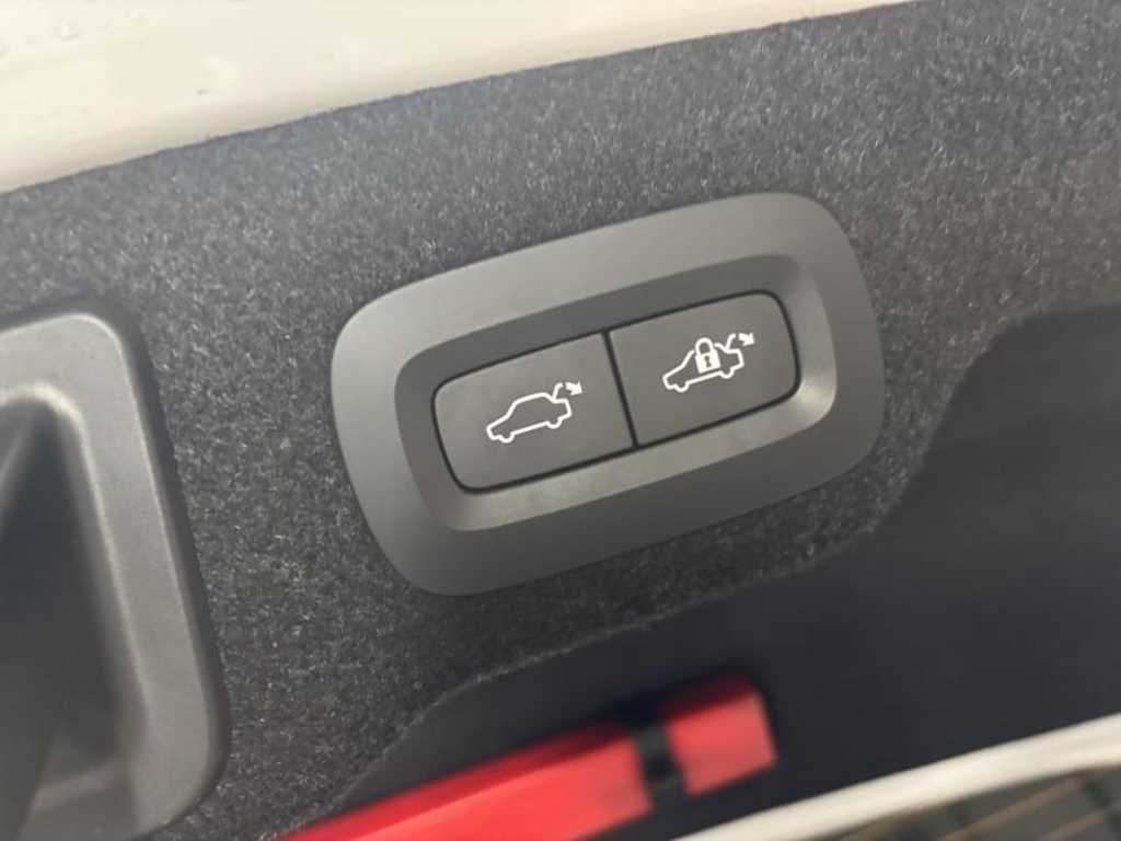 Volvo S90 - Vista 12