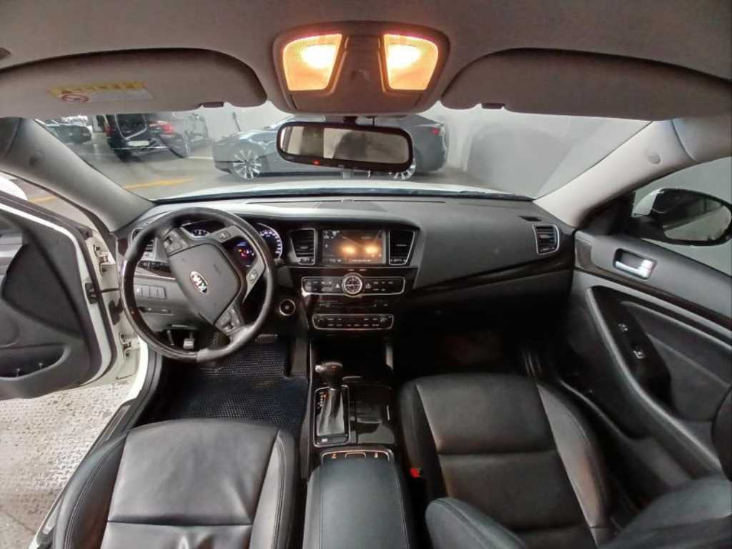 KIA K7 - Vista 6