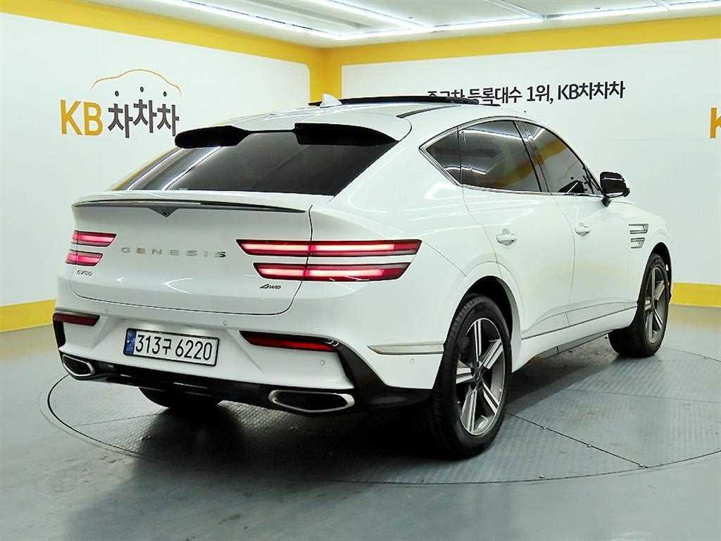 Genesis GV80 - Vista 4