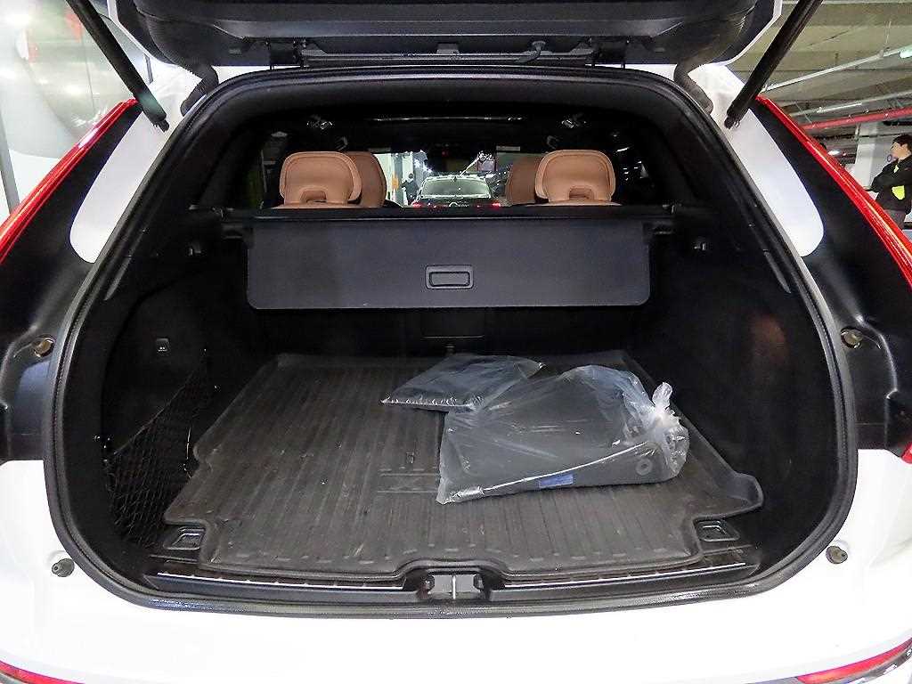 Volvo XC60 2020 Blanco - Importación desde Corea - HF Imports Iquique - Foto 17