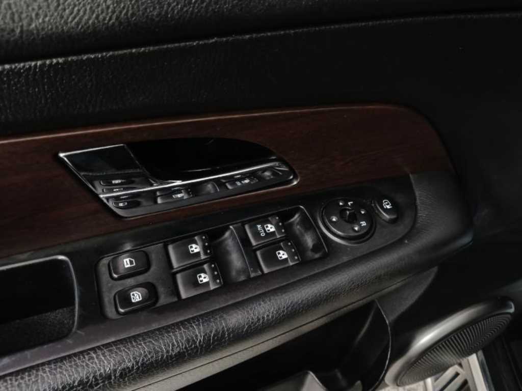 Ssangyong Rexton - Vista 9