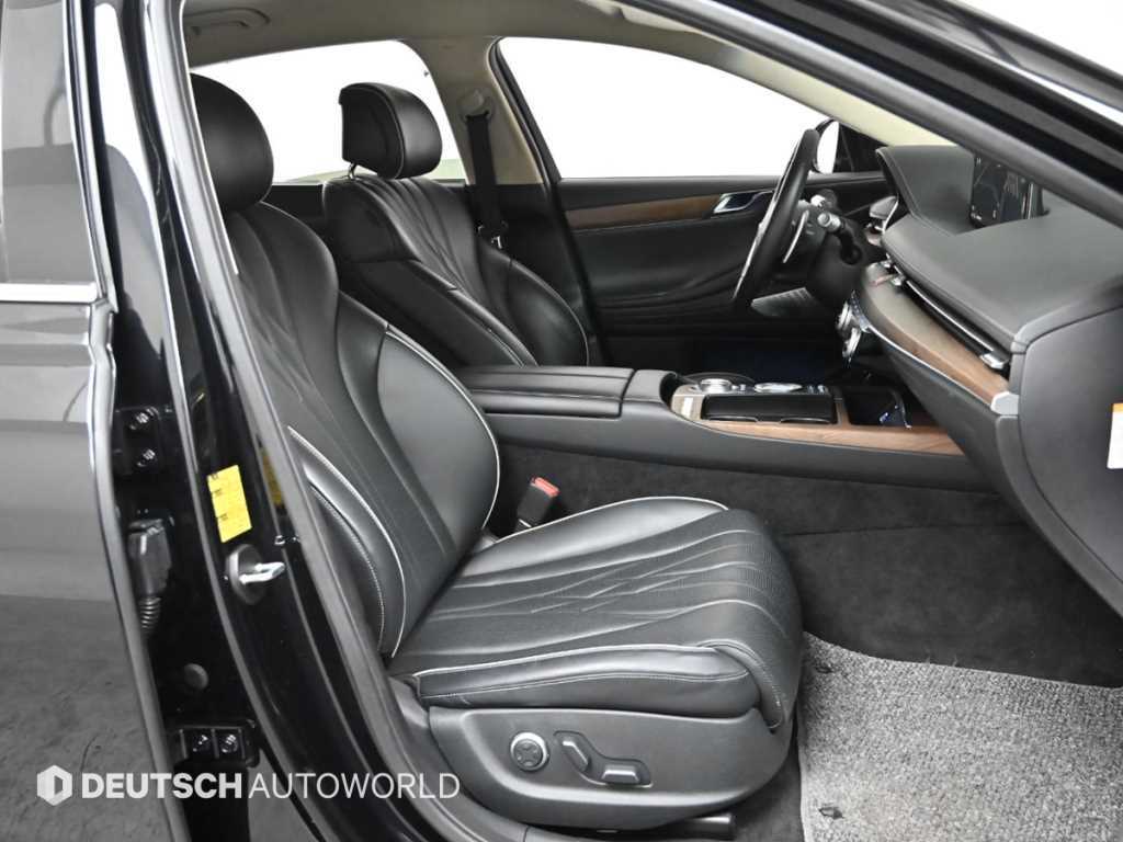 Genesis G80 - Vista 10