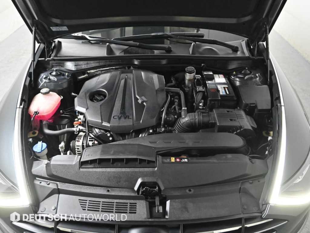 HYUNDAI Sonata - Vista 6