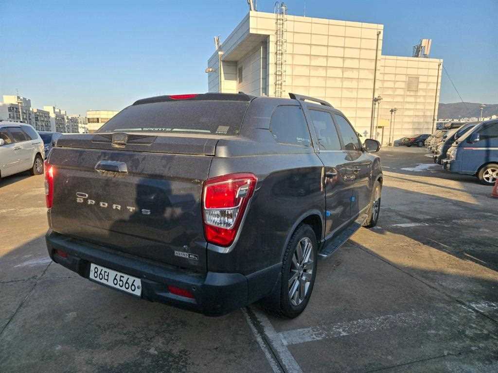 Ssangyong Rexton - Vista 6