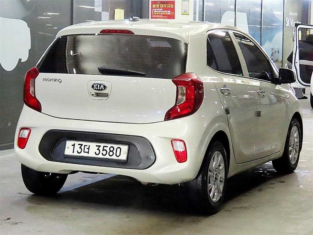 KIA Morning - Vista 4