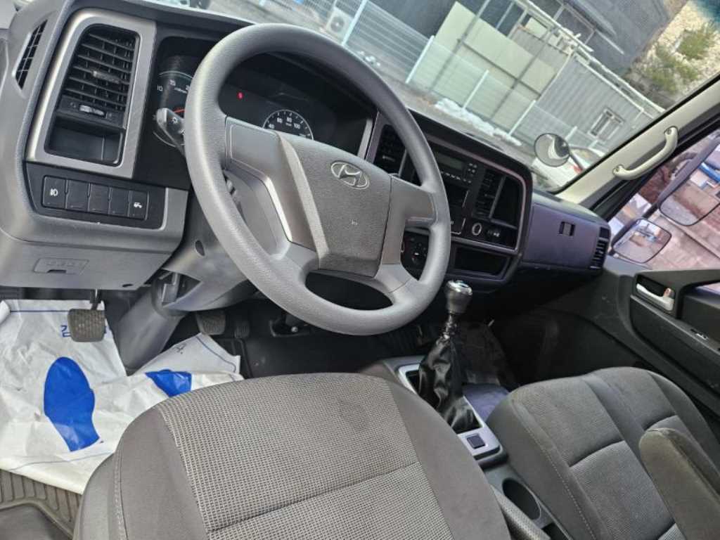 medium and large cargo Cargo - Vista 6