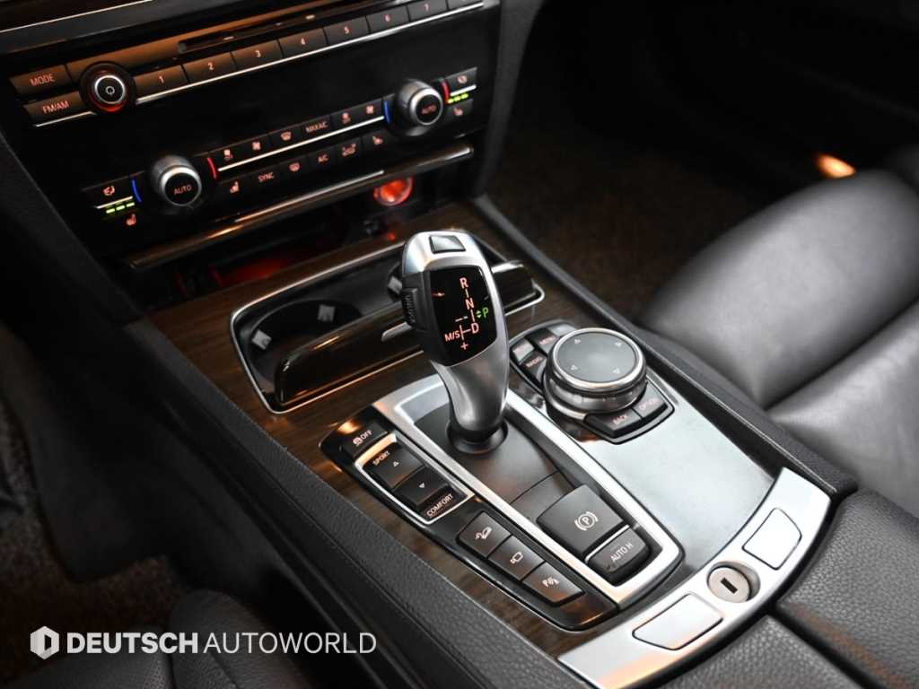 BMW 7 Series - Vista 9