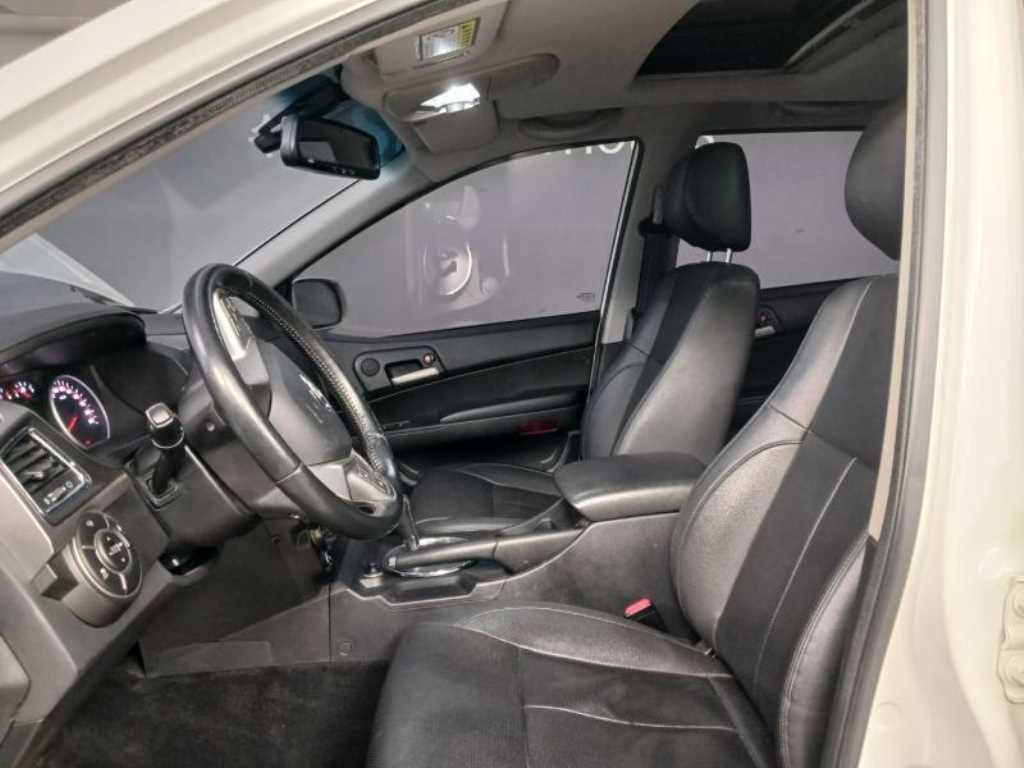 Ssangyong Korando - Vista 7