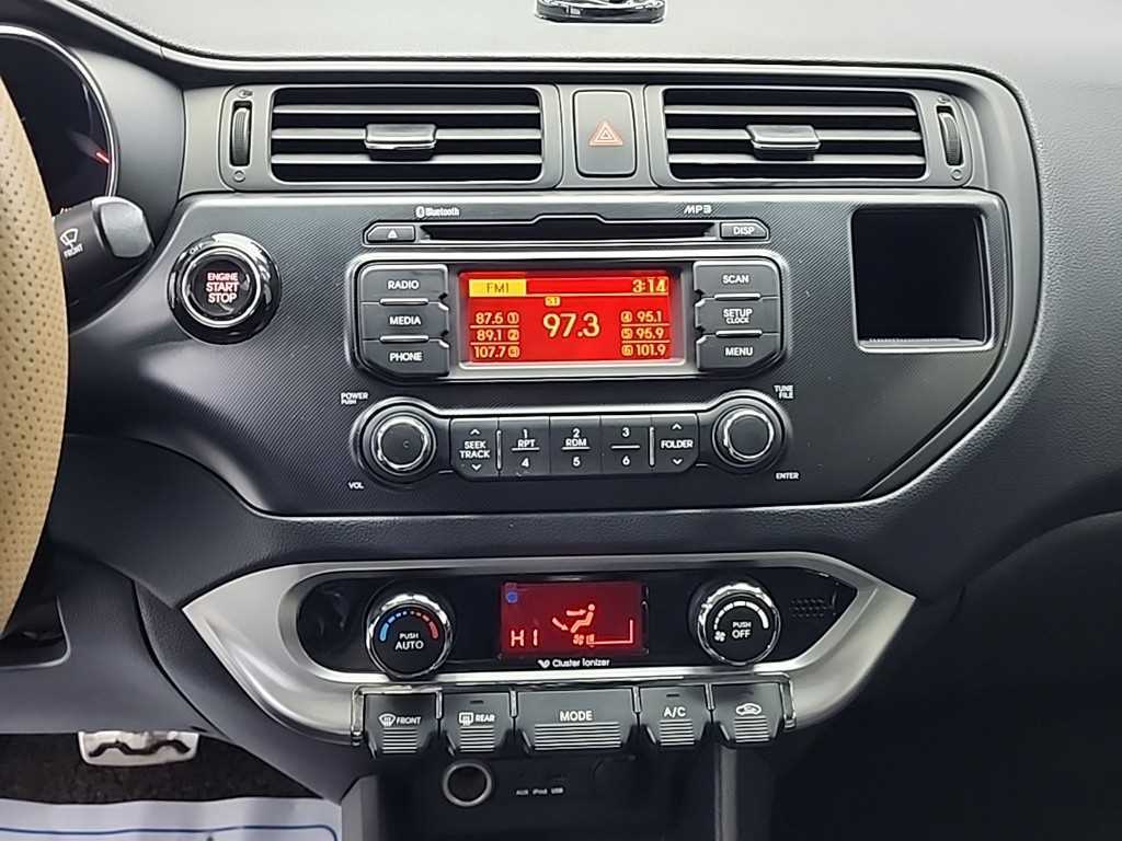 KIA Pride - Vista 10