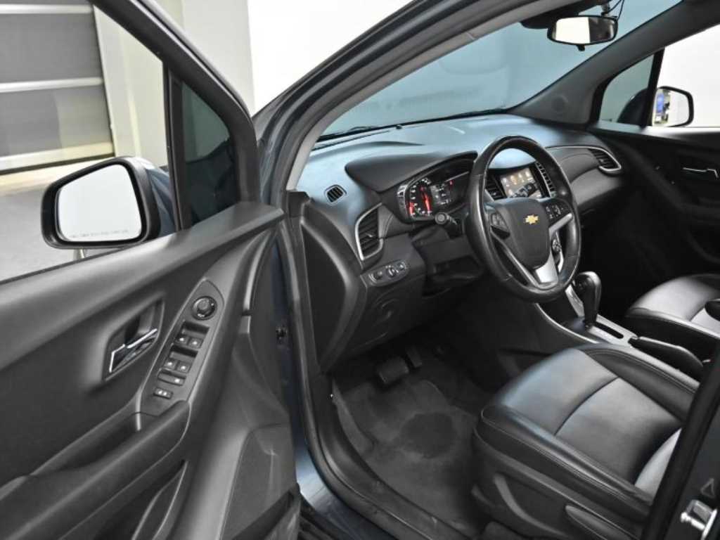 Chevrolet Trax - Vista 11