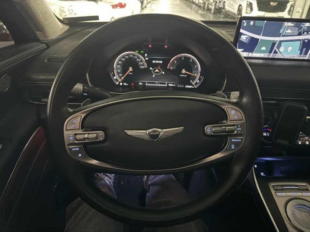 Genesis GV80 - Vista 7