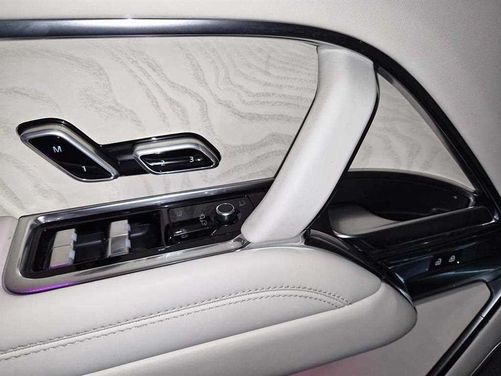 Land Rover Range Rover - Vista 11