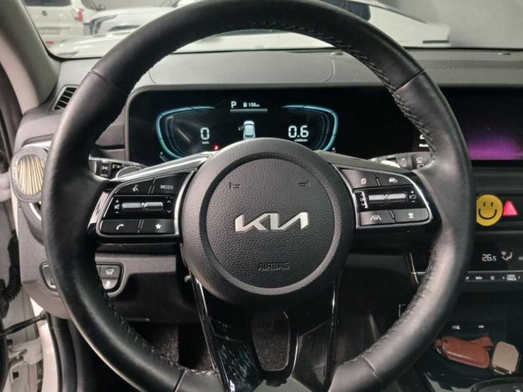 KIA Seltos 2024 Blanco - Importación desde Corea - HF Imports Iquique - Foto 13