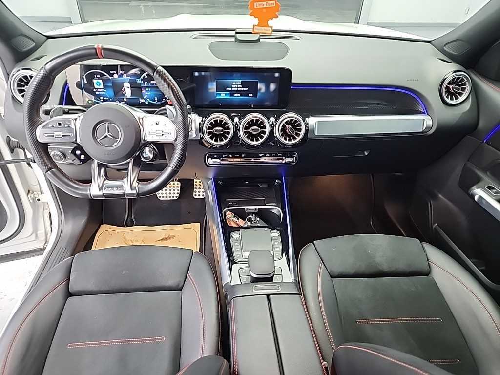 Mercedes Benz GLB Class - Vista 7