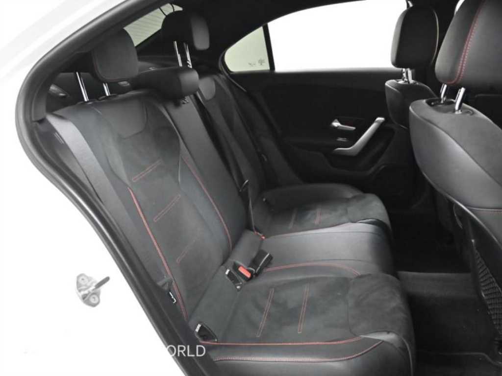 Mercedes Benz A Class - Vista 12