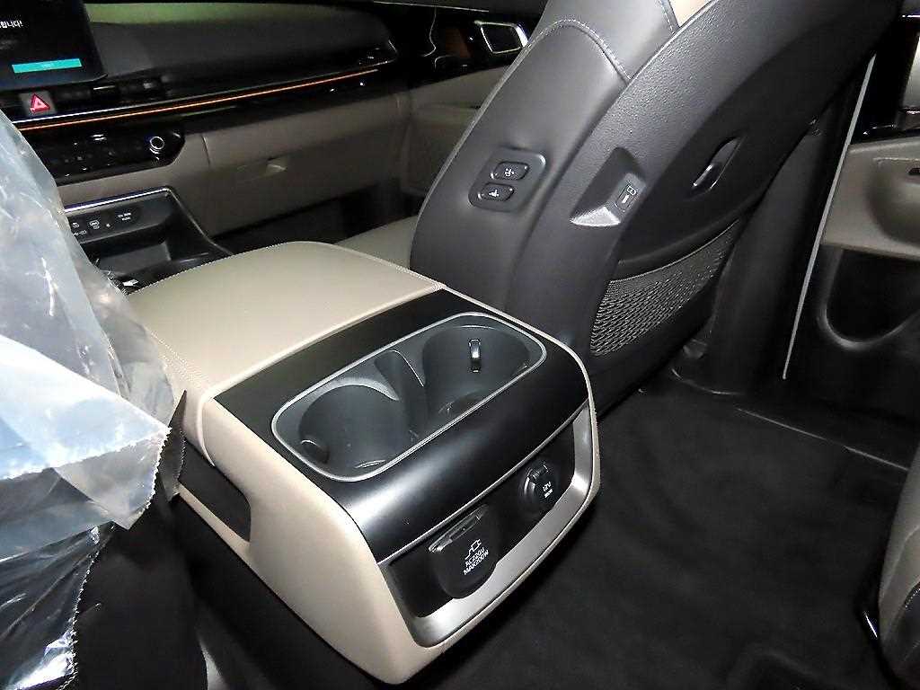 KIA Carnival 2025 - Importación desde Corea - HF Imports Iquique - Foto 15