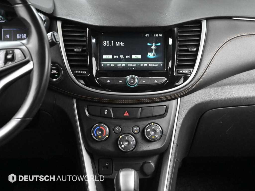 Chevrolet Trax 2019 Gris - Importación desde Corea - HF Imports Iquique - Foto 14