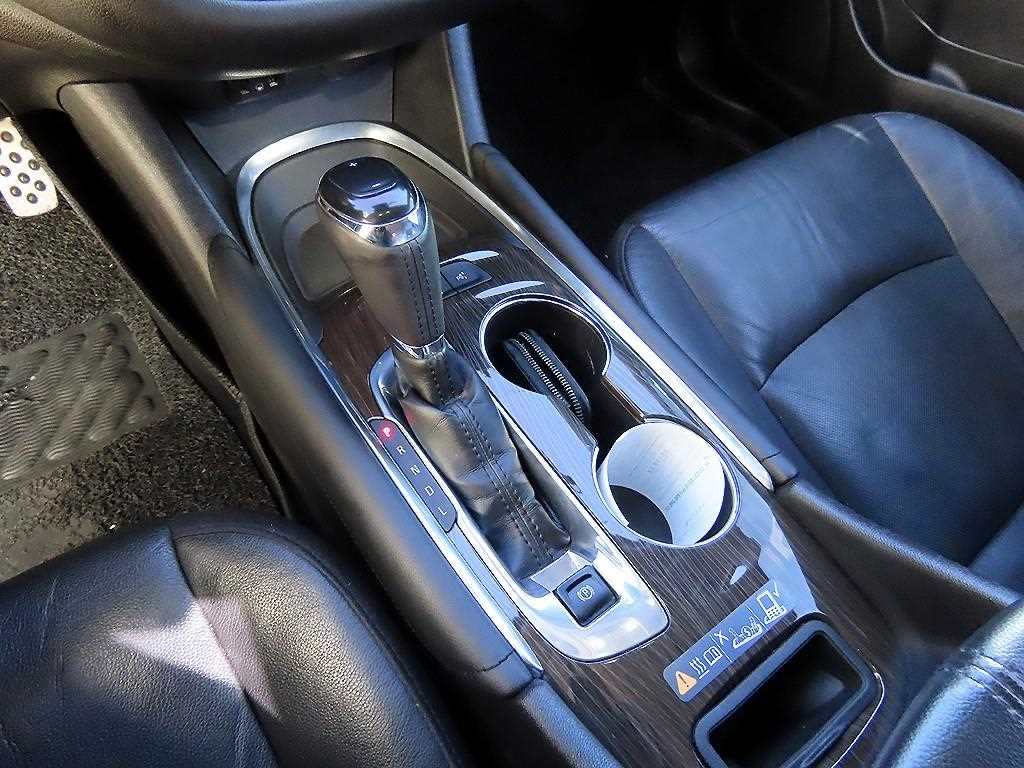 Chevrolet Malibu - Vista 10