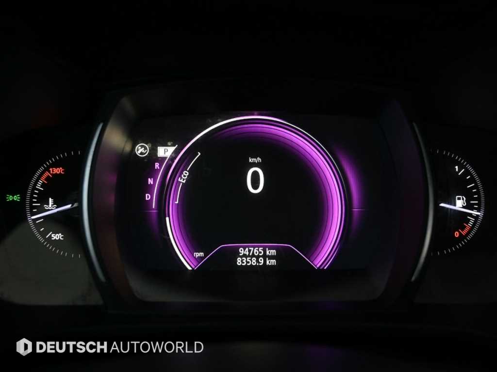 SAMSUNG QM6 - Vista 8