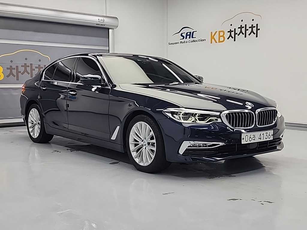 BMW 5 Series - Vista 4