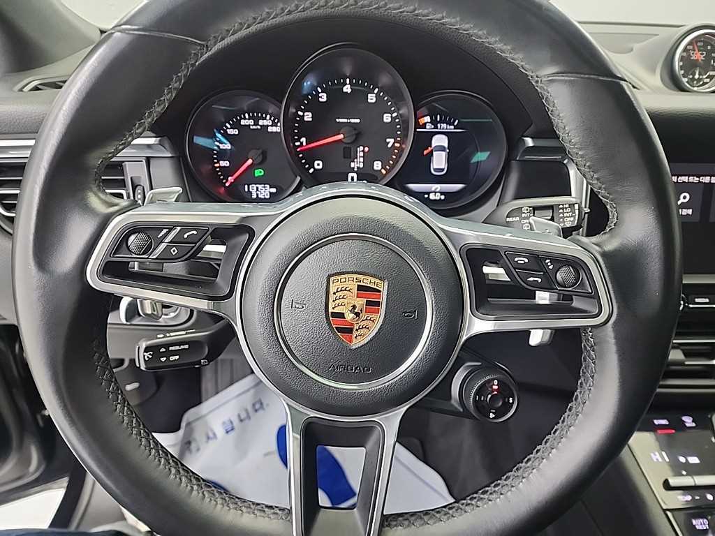 Porsche Macan - Vista 9