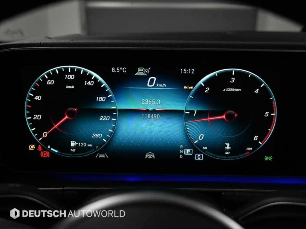 Mercedes Benz GLE Class - Vista 8