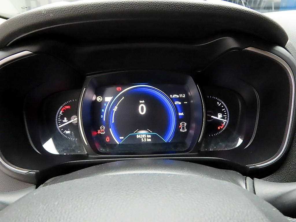 SAMSUNG QM6 - Vista 6