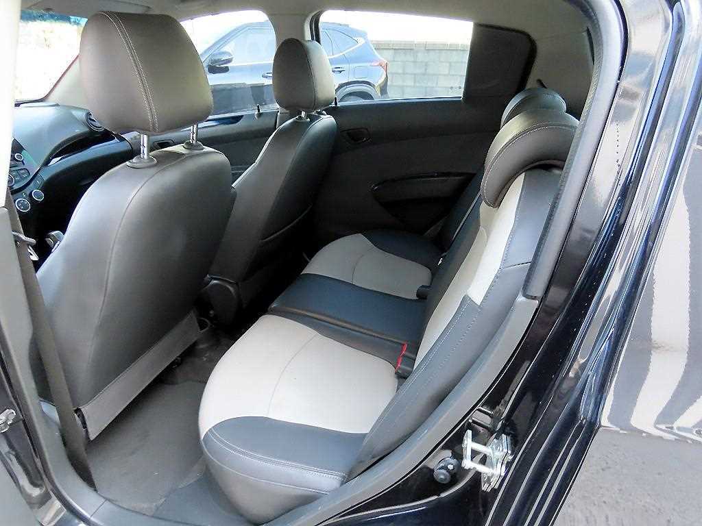 Chevrolet Spark - Vista 6