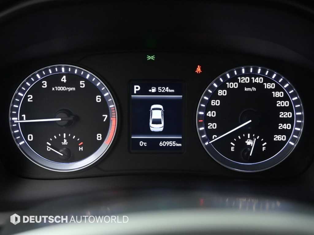 HYUNDAI Sonata - Vista 8