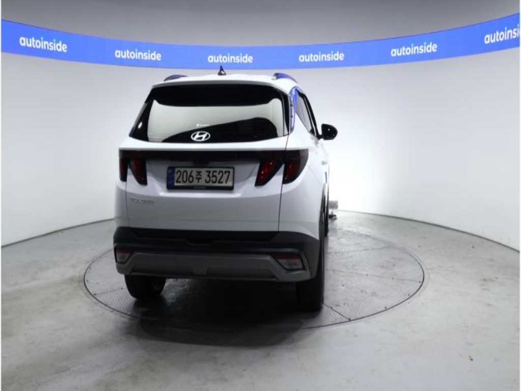 HYUNDAI Tucson - Vista 5