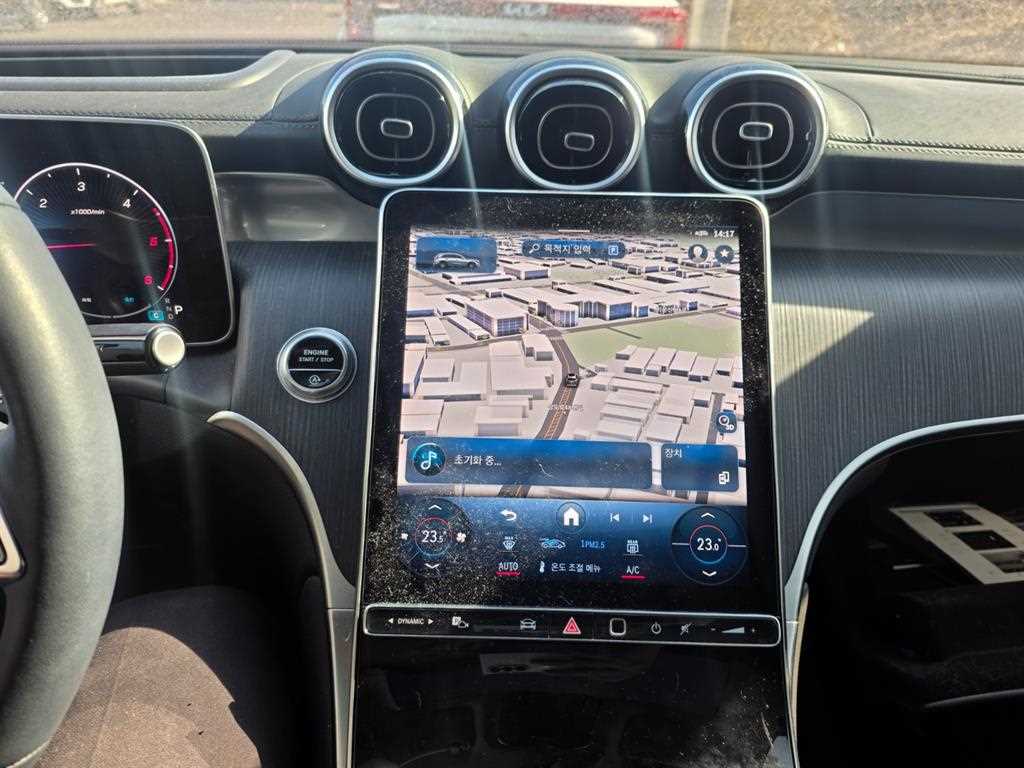 Mercedes Benz GLC Class 2024 Negro - Importación desde Corea - HF Imports Iquique - Foto 13