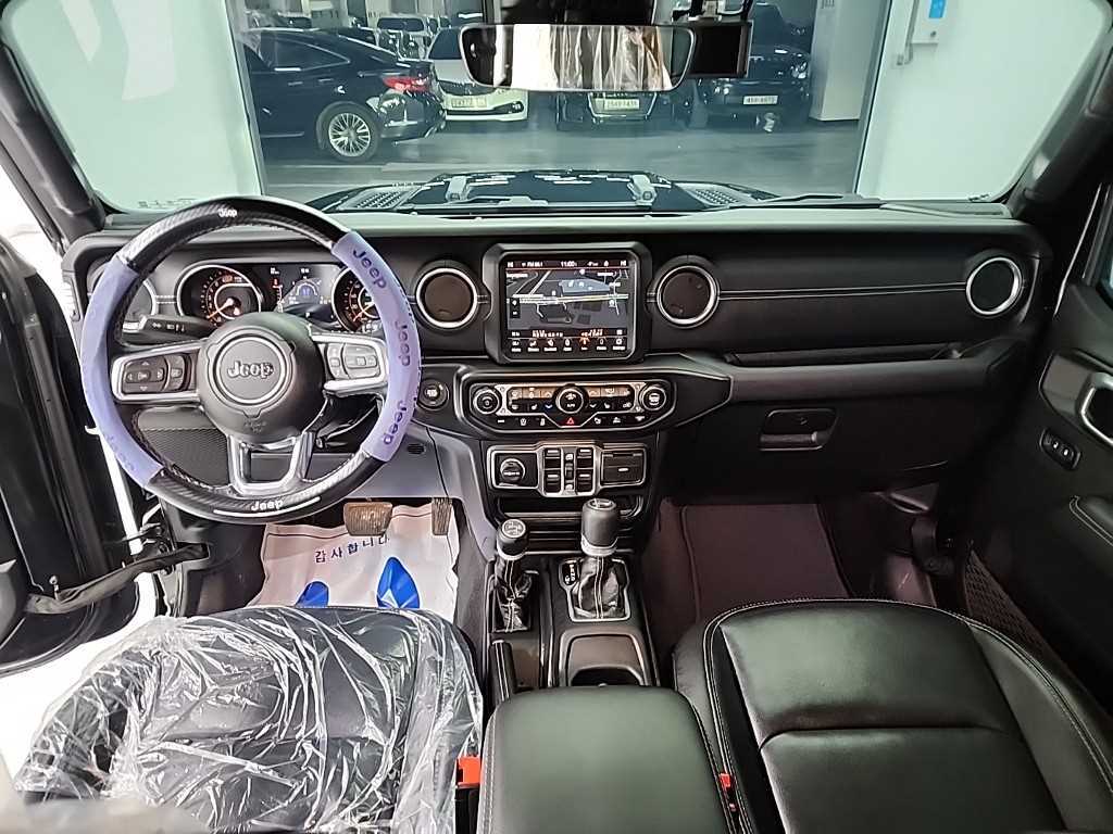 Jeep Wrangler - Vista 7