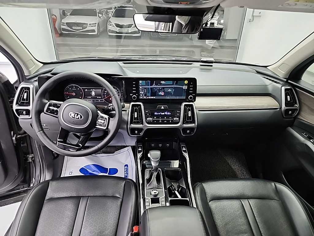 KIA Sorento - Vista 7