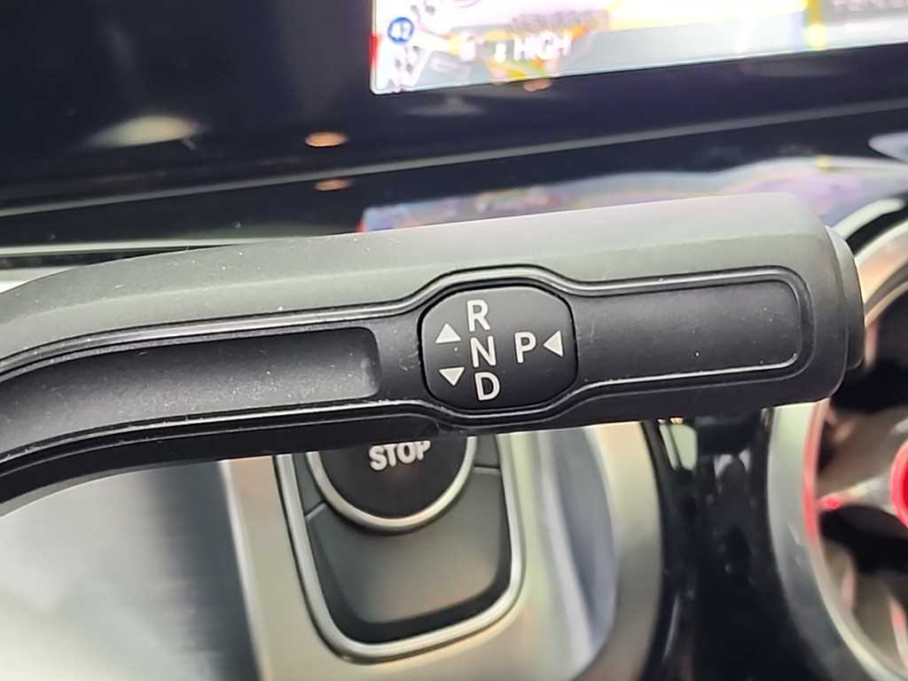 Mercedes Benz EQB - Vista 8