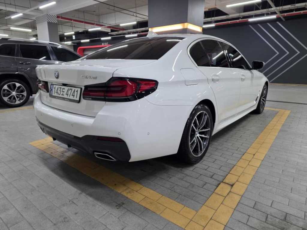 BMW 5 Series - Vista 7