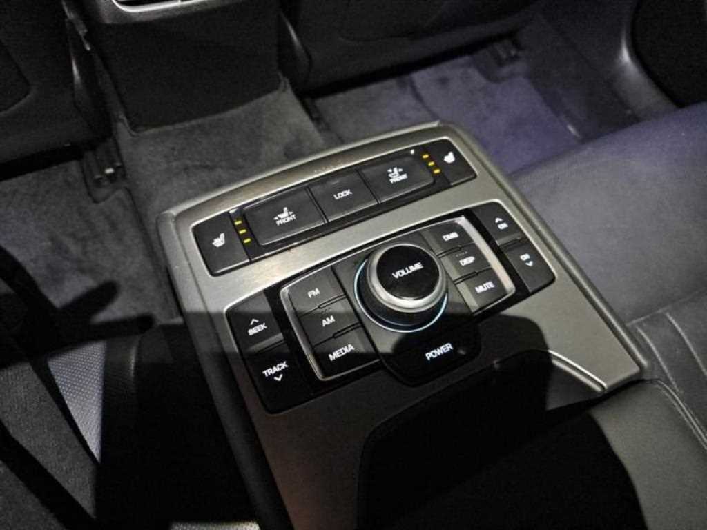 HYUNDAI Genesis 2015 Negro - Importación desde Corea - HF Imports Iquique - Foto 16